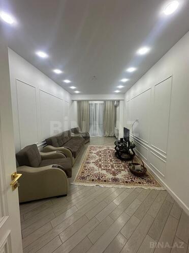 Сдаётся 3-комн. новостройка 125 м², м. Ази Асланов, photo 1 from 14