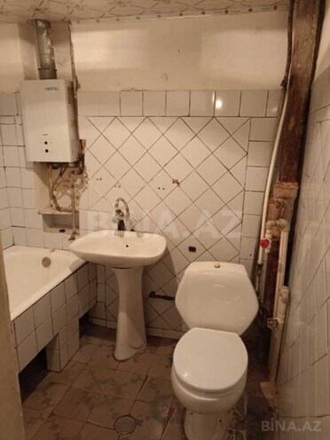 Продаётся 4-комн. вторичка 105 м², м. Халглар Достлугу, photo 11 from 12