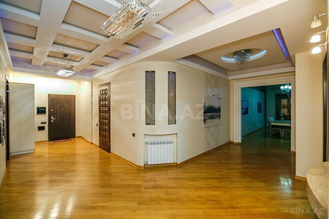 İcarəyə verilir 4 otaqlı yeni tikili 240 m², Sahil m., photo 13 from 22