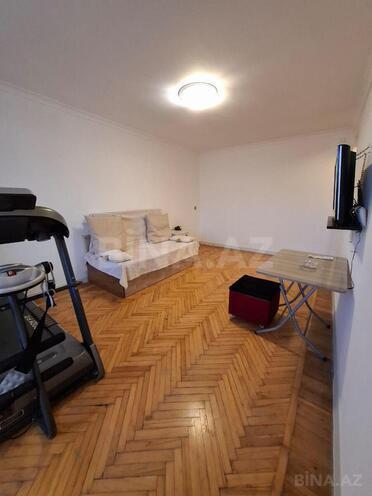 İcarəyə verilir 2 otaqlı köhnə tikili 45 m², Bakmil m., photo 1 from 12