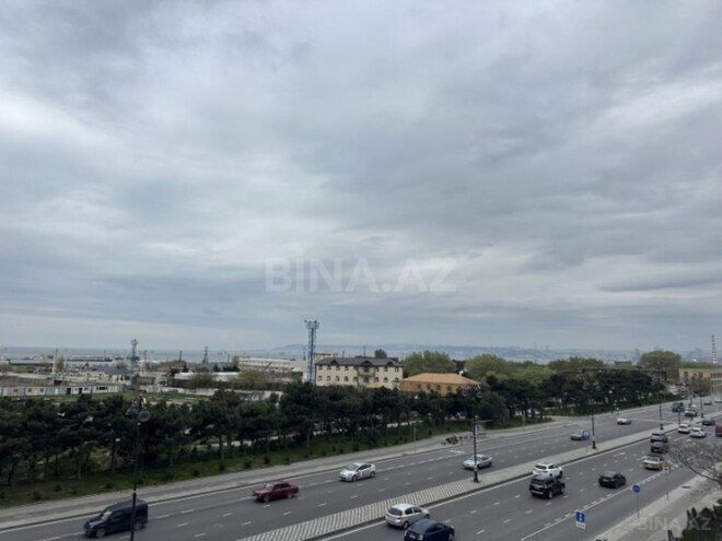 Продаётся 4-комн. новостройка 200 м², Хатаинский р., photo 8 from 9