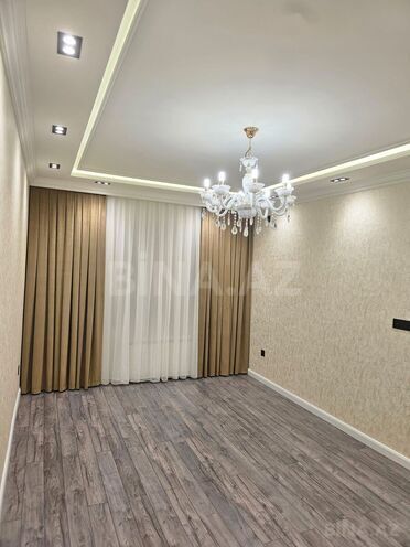 Satılır 2 otaqlı köhnə tikili 62 m², Massiv V q., photo 1 from 17