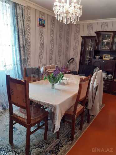 Продаётся 4-комн. вторичка 100 м², м. Низами, photo 1 from 11