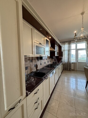 Продаётся 4-комн. новостройка 180 м², м. Низами, photo 9 from 32