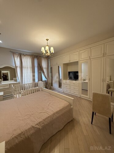 Продаётся 4-комн. новостройка 180 м², м. Низами, photo 14 from 32