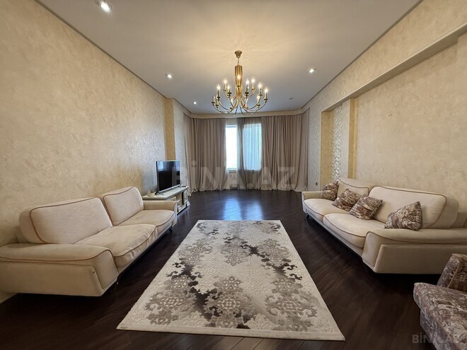 Продаётся 4-комн. новостройка 180 м², м. Низами, photo 3 from 32