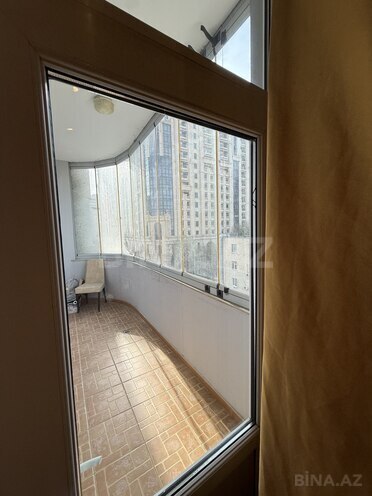 Продаётся 4-комн. новостройка 180 м², м. Низами, photo 25 from 32