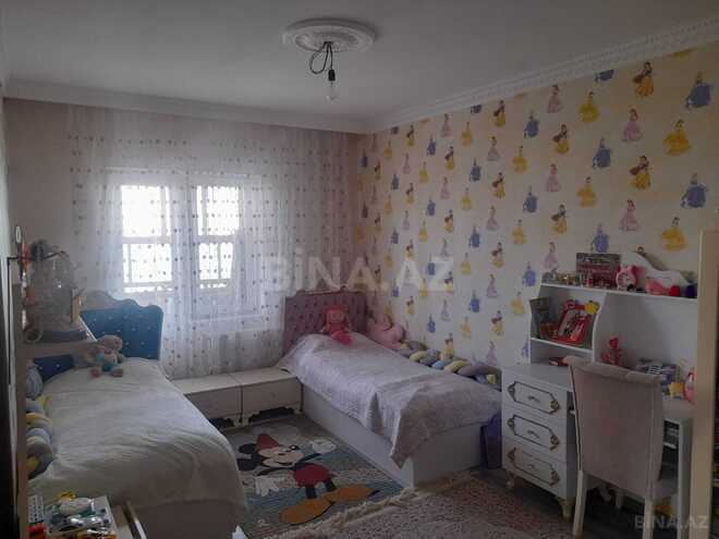 Продаётся 4-комн. вторичка 110 м², м. Ази Асланов, photo 13 from 20