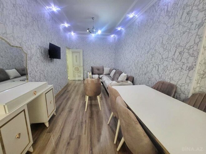 Сдаётся 2-комн. новостройка 74 м², м. Низами, photo 12 from 23