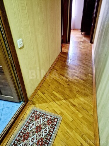 Сдаётся 2-комн. вторичка 85 м², м. Нефтчиляр, photo 4 from 6