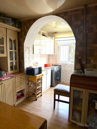 Продаётся 2-комн. вторичка 50 м², м. Кара Караев, photo 12 from 18
