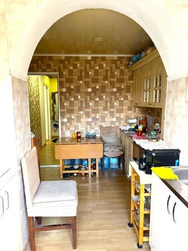 Продаётся 2-комн. вторичка 50 м², м. Кара Караев, photo 14 from 18