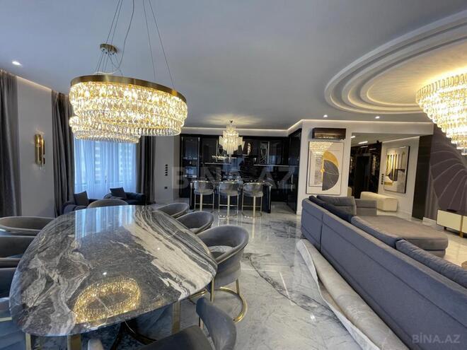 Satılır 5 otaqlı yeni tikili 220 m², Ağ şəhər q., photo 1 from 30