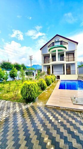 Продаётся 6-комн. дом/дача 200 м², photo 1 from 31