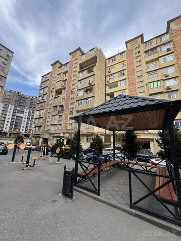 Satılır 2 otaqlı köhnə tikili 74 m², Yeni Yasamal q., photo 1 from 24