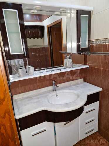 Сдаётся 3-комн. вторичка 110 м², м. Сахил, photo 24 from 26