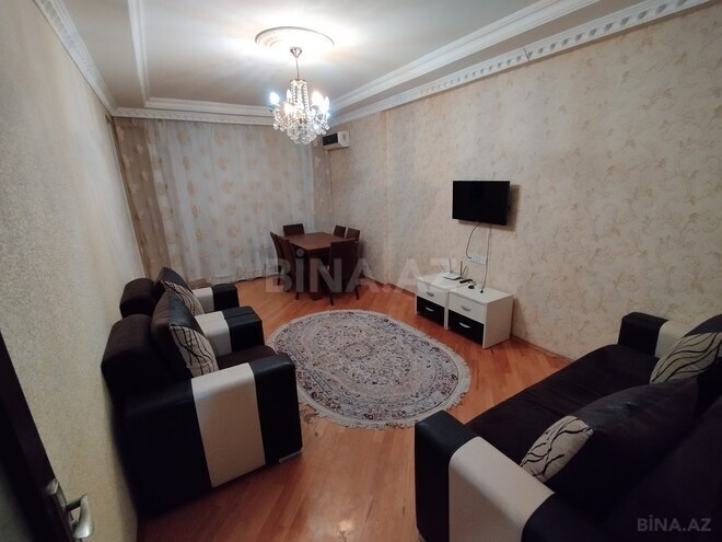 Сдаётся 2-комн. вторичка 53 м², м. Кара Караев, photo 1 from 11