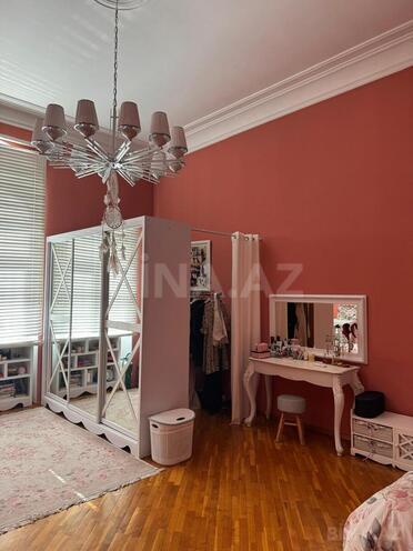 Продаётся 4-комн. вторичка 220 м², пос. Баилова, photo 8 from 28