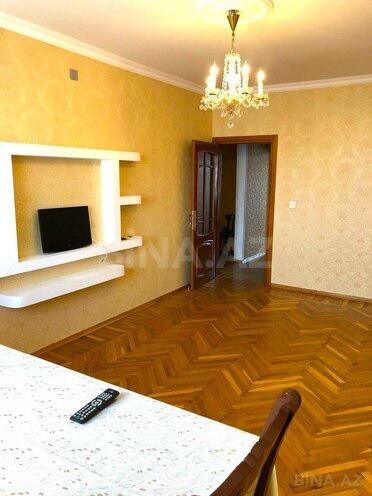 Продаётся 5-комн. вторичка 130 м², м. Халглар Достлугу, photo 4 from 20
