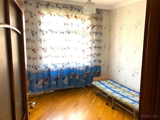 Продаётся 5-комн. вторичка 130 м², м. Халглар Достлугу, photo 9 from 20