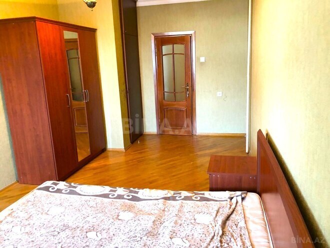 Продаётся 5-комн. вторичка 130 м², м. Халглар Достлугу, photo 6 from 20