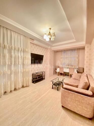 Сдаётся 2-комн. новостройка 110 м², Ясамальский р., photo 3 from 13
