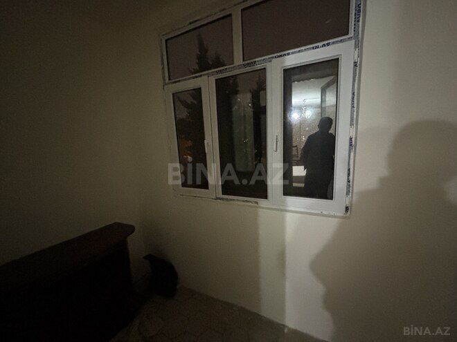Продаётся 1-комн. вторичка 36 м², м. Нефтчиляр, photo 5 from 11