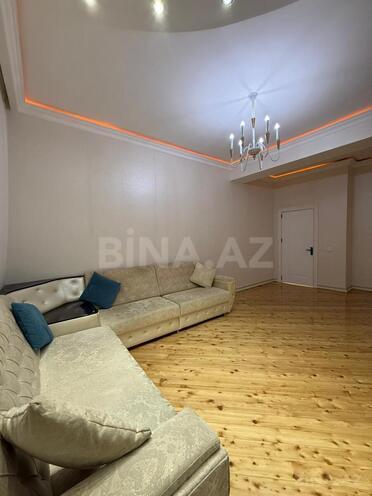 Продаётся 2-комн. новостройка 73 м², Хатаинский р., photo 1 from 15