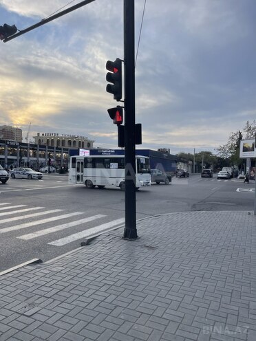 Satılır 3 otaqlı köhnə tikili 75 m², photo 1 from 24