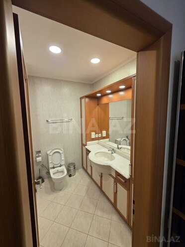 Сдаётся 4-комн. новостройка 180 м², м. 28 мая, photo 14 from 20