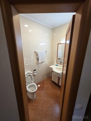Сдаётся 4-комн. новостройка 180 м², м. 28 мая, photo 16 from 20