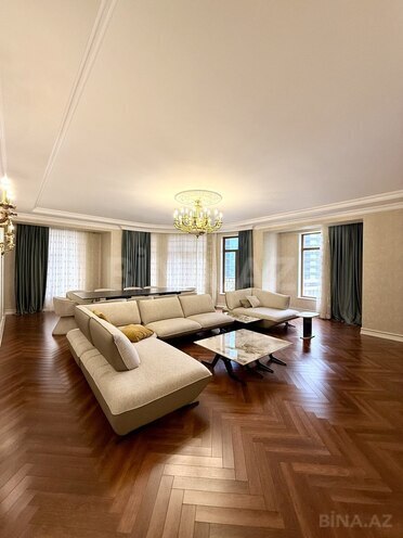 Продаётся 4-комн. новостройка 207 м², м. 28 мая, photo 1 from 19