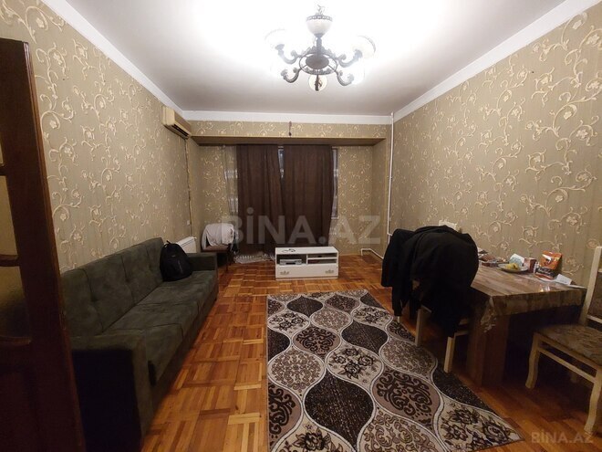 Satılır 2 otaqlı köhnə tikili 65 m², Neftçilər m., photo 1 from 11