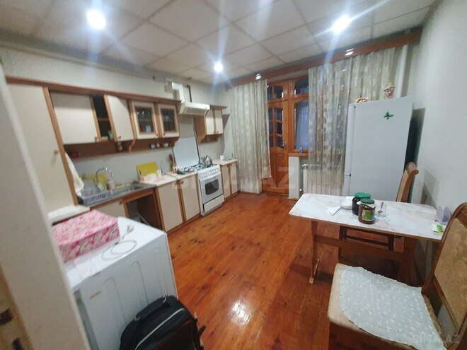 Satılır 3 otaqlı köhnə tikili 90 m², Qara Qarayev m., photo 15 from 22