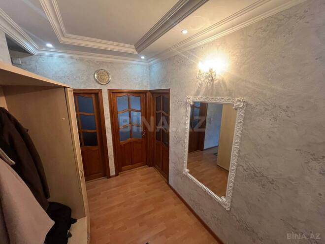 Satılır 4 otaqlı köhnə tikili 90 m², İnşaatçılar m., photo 12 from 23