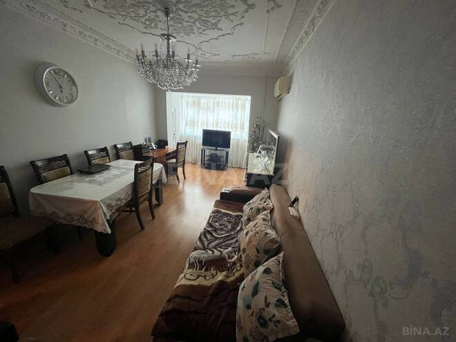 Satılır 4 otaqlı köhnə tikili 90 m², İnşaatçılar m., photo 1 from 23