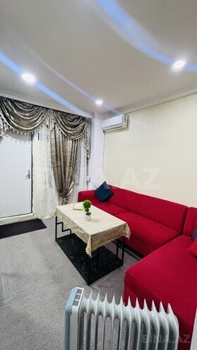 Сдаётся 2-комн. вторичка 55 м², м. Ичеришехер, photo 1 from 20