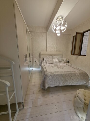 Satılır 2 otaqlı köhnə tikili 63 m², Bakıxanov q., photo 13 from 19