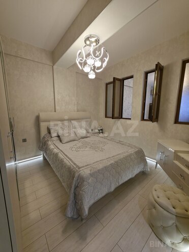 Satılır 2 otaqlı köhnə tikili 63 m², Bakıxanov q., photo 14 from 19