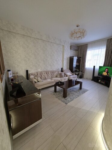 Satılır 2 otaqlı köhnə tikili 63 m², Bakıxanov q., photo 7 from 19