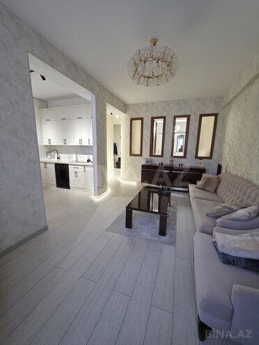 Satılır 2 otaqlı köhnə tikili 63 m², Bakıxanov q., photo 8 from 19