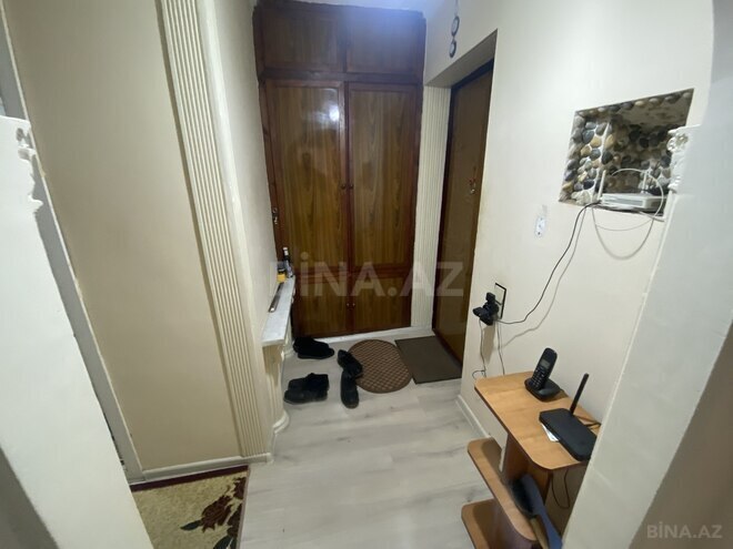 Satılır 2 otaqlı köhnə tikili 50 m², Qara Qarayev m., photo 8 from 13