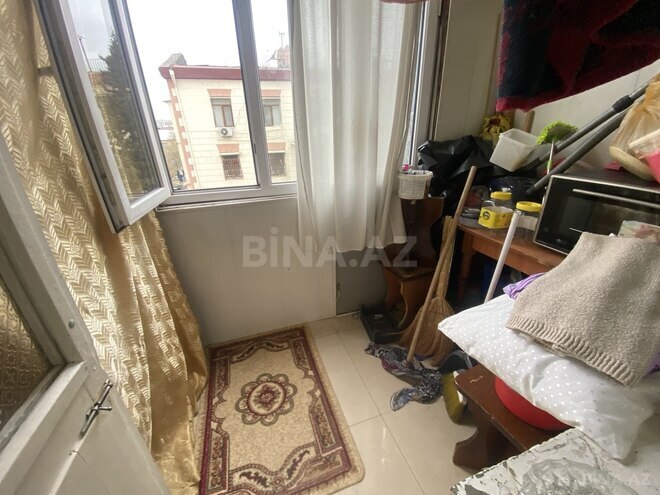 Satılır 2 otaqlı köhnə tikili 50 m², Qara Qarayev m., photo 12 from 13