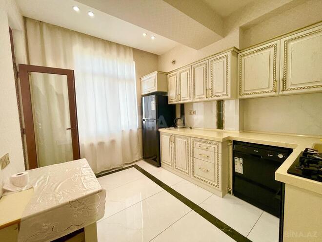 Сдаётся 3-комн. новостройка 110 м², м. Иншаатчылар, photo 17 from 25