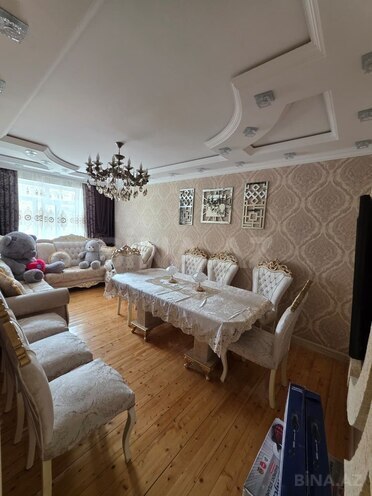 Продаётся 3-комн. вторичка 85 м², Хатаинский р., photo 4 from 19