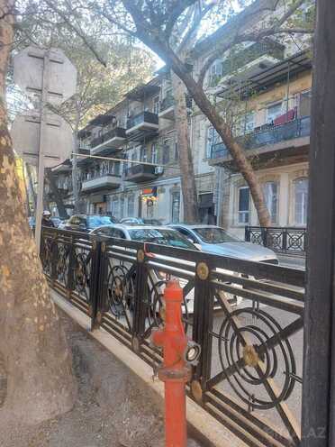 İcarəyə verilir 3 otaqlı ofis 65 m², 28 May m., photo 9 from 10