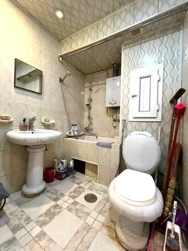 Продаётся 2-комн. вторичка 48 м², м. Нариман Нариманов, photo 15 from 16