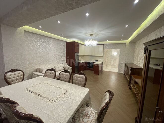 İcarəyə verilir 3 otaqlı yeni tikili 120 m², 28 May m., photo 1 from 17