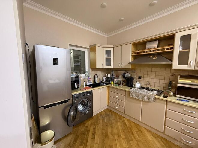 Satılır 3 otaqlı köhnə tikili 128 m², Bayıl q., photo 4 from 20