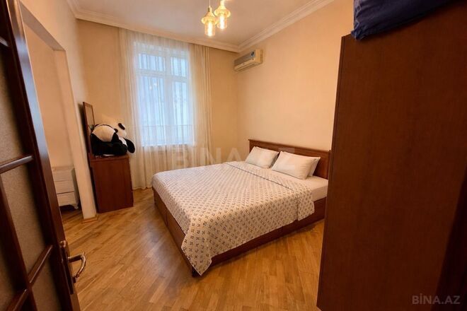 Satılır 3 otaqlı köhnə tikili 128 m², Bayıl q., photo 7 from 20